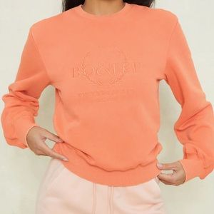 Bo + Tee RECORD TIME
Oversized Sweatshirt In Terracotta